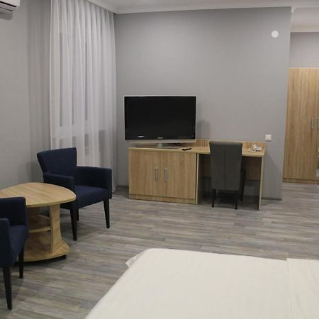 Hotel Inju Hills 아스타나 외부 사진