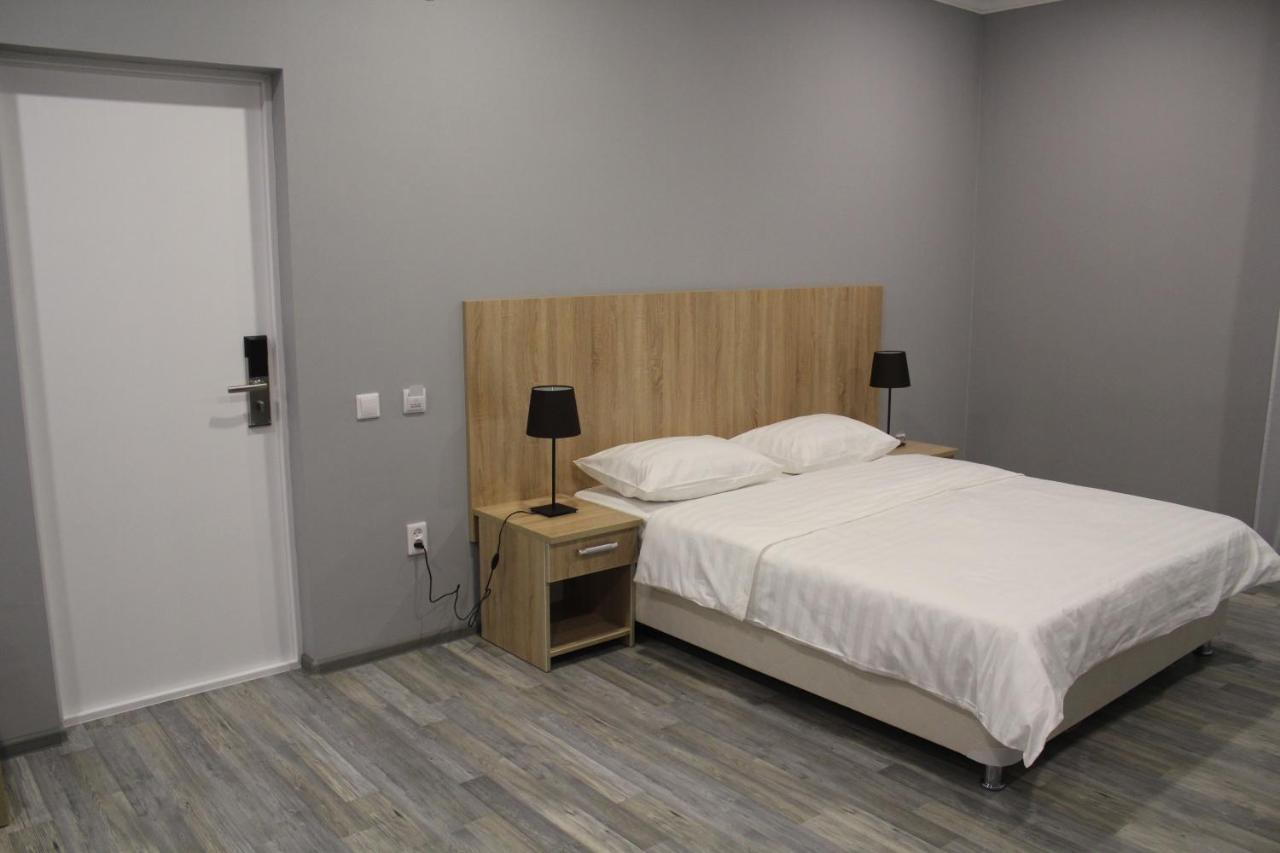 Hotel Inju Hills 아스타나 외부 사진
